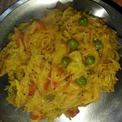 मिक्स वेज सेवइयां (Mix veg seviyan recipe in Hindi) রেসিপির প্রধান ছবি