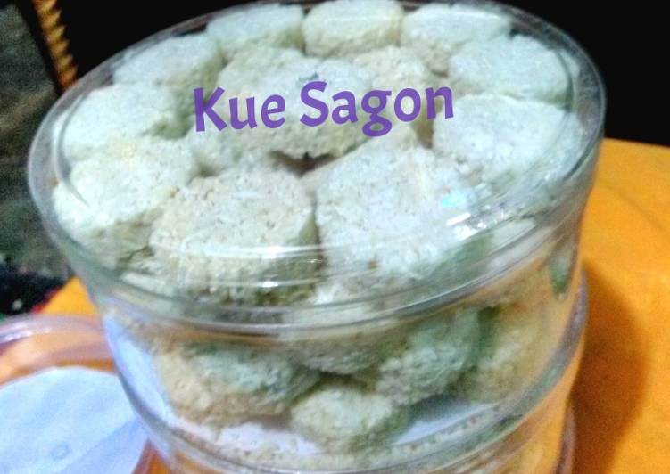 Kue Sagon