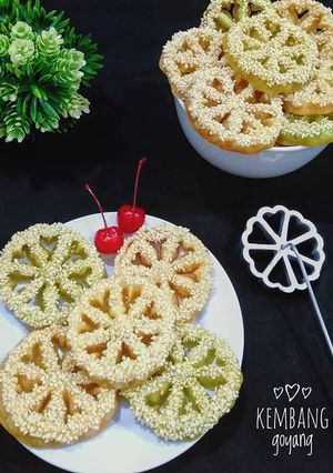 Foto resep Kembang goyang wijen