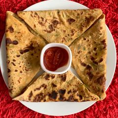 A picture of Curd Paratha.