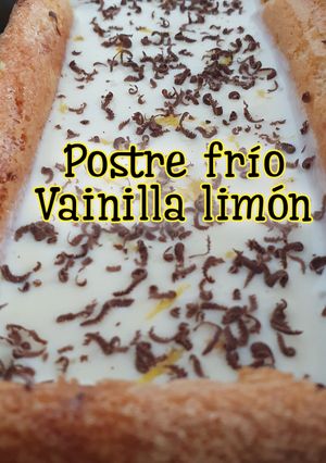 Una foto de Postre frío. Vainilla, limón y chocolate 🍋🍫❄