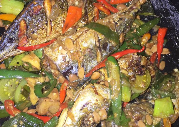 Ikan Kembung Tumis Tauco