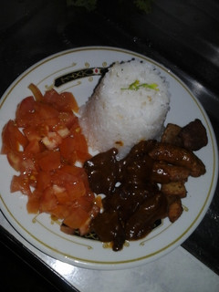 Una foto de Carne en salsa holguin