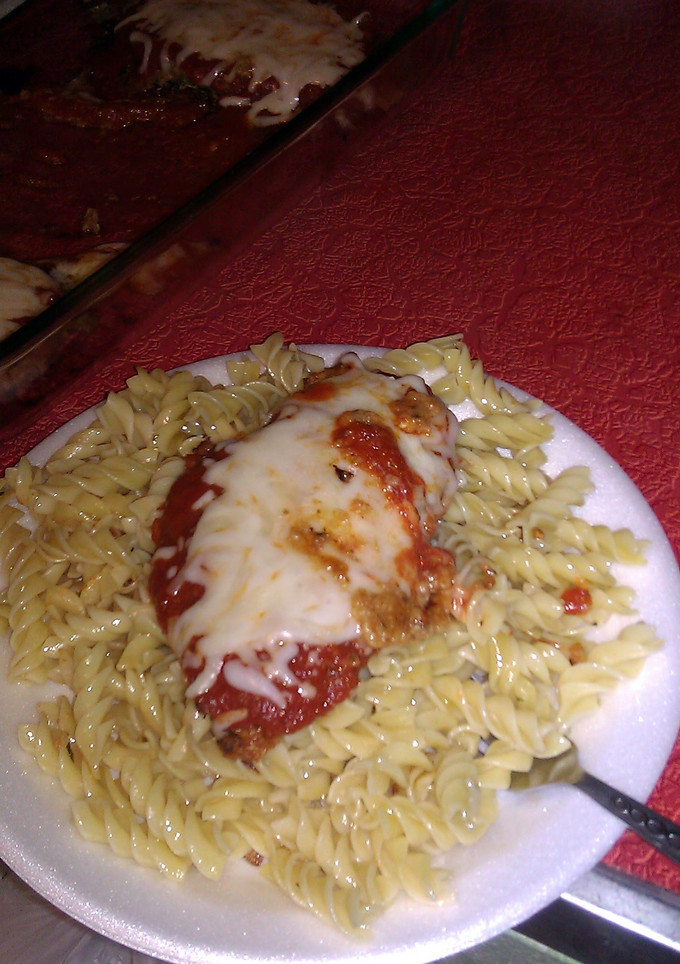A picture of Chicken Parmigiana.