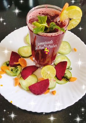 A picture of Pomegranate Beet Refresher.