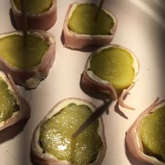 A picture of Cream Cheese And Pickle Roll Ups!!💚💚✅✳️✳️.