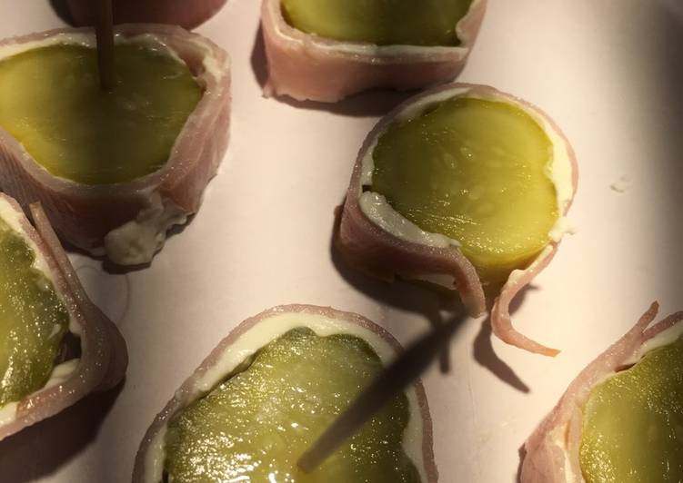 Cream Cheese And Pickle Roll Ups!!💚💚✅✳?✳?