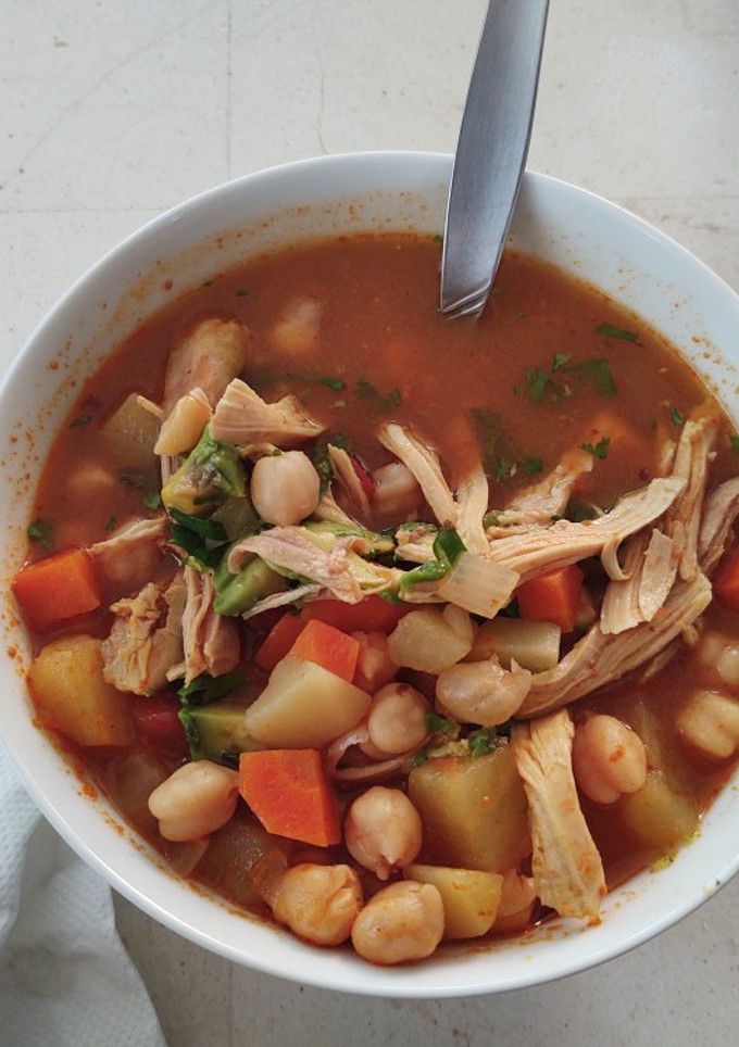 Una foto de Caldo Tlalpeño