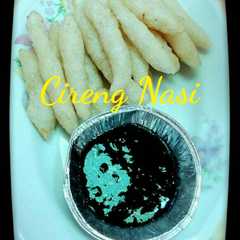 A picture of Cireng Nasi.