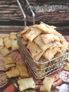 Foto resep Kue / kripik bawang