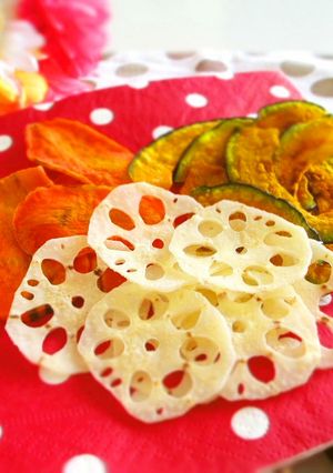 A picture of Easy Microwave Vegetable Chips (No Frying).