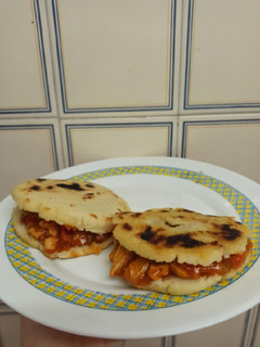 Una foto de Arepas