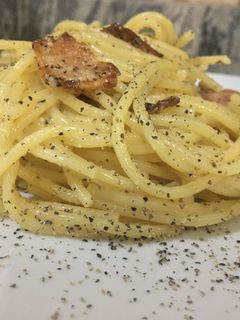 A picture of Simplest Pasta Carbonara.