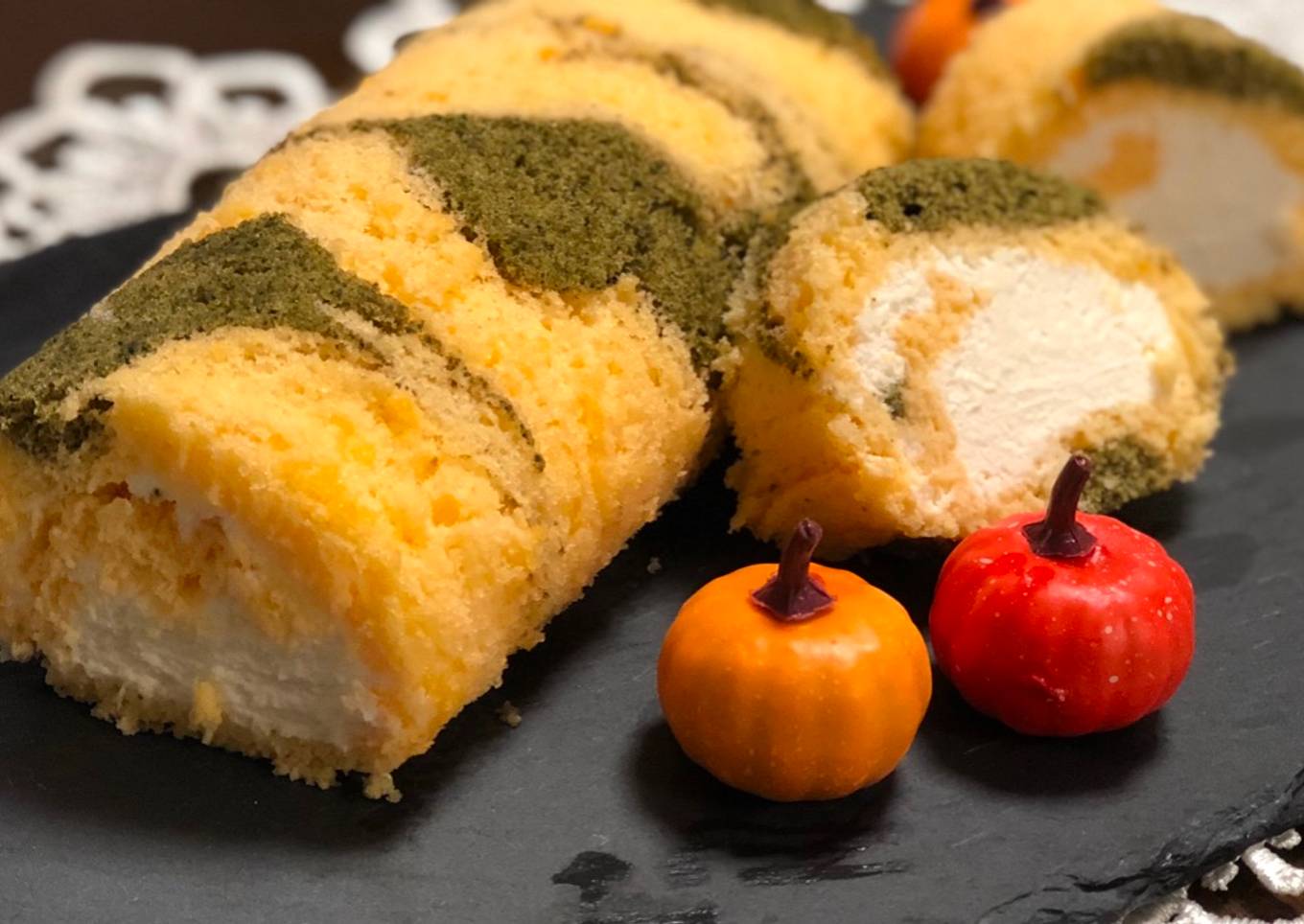 Rice flour Roll Cake