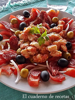 Una foto de Ensalada Ibicenca