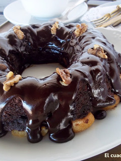 Una foto de Pastel de chocolate & nueces