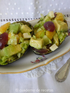 Una foto de Aguacates Rellenos
