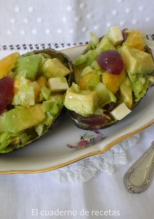 Una foto de Aguacates Rellenos