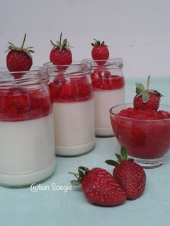 Foto resep Strawberry Panna Cotta