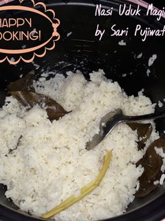 Foto resep Nasi Uduk Magicom