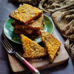 A picture of Cornflakes french toast.
