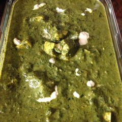 A picture of Palak Paneer.