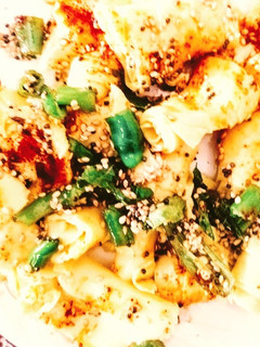 ખાંડવી (Khandvi Recipe In Gujarati) રેસીપી મુખ્ય ફોટો