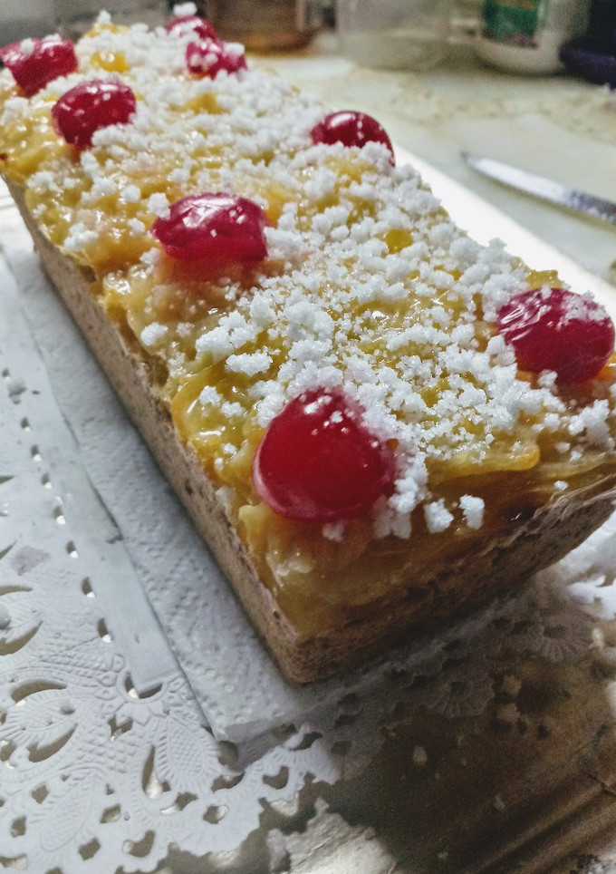 Una foto de Rosca de Pascua con harina leudante Pureza y en molde de budín