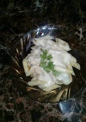 صورة لوصفة مكرونه بالوايت صوص بقطع فراخ