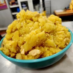 A picture of Moong dal halwa.