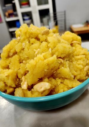 A picture of Moong dal halwa.