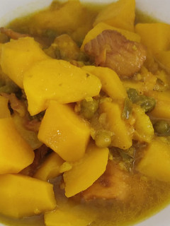 Una foto de Patatas con pescado