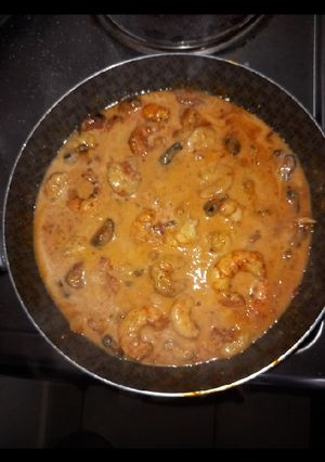 Una foto de Mariscos con leche de coco