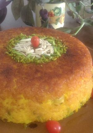عکسی از دستور ته چین مرغ با استخوان