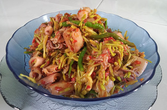 Langkah Mudah untuk Menyiapkan Tumis bunga pepaya cumi asin, Lezat Sekali