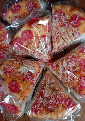Foto resep Roti Pizza Mini Ekonomis Mudah