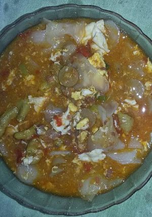 Foto resep Seblak cesolur (ceker sosis telur)
