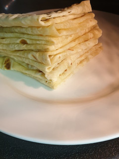 A picture of Roti and Ground beef.