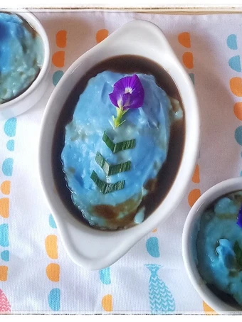 Cara Mudah Membuat Resep Bubur sumsum Bunga Telang yang Lezat Anti Ribet, Mantap