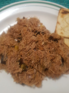 Una foto de Entomatado de res con pasilla