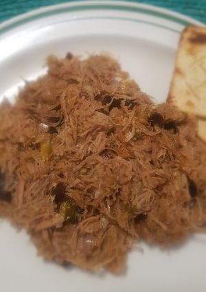 Una foto de Entomatado de res con pasilla
