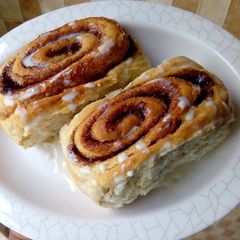 A picture of Cinnamon rolls.