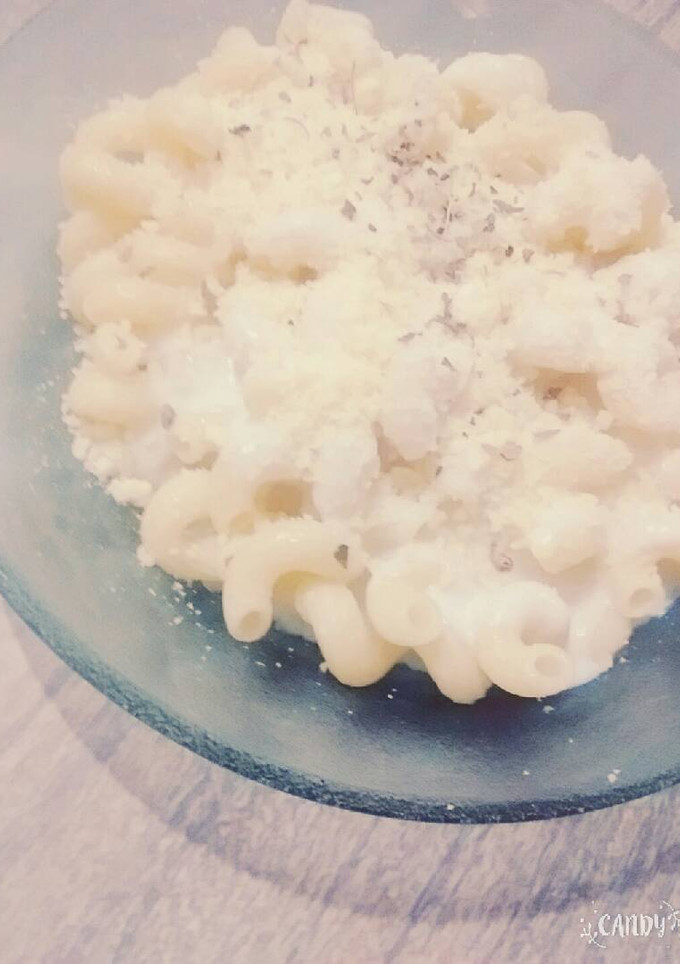 Una foto de Fideos con Salsa blanca
