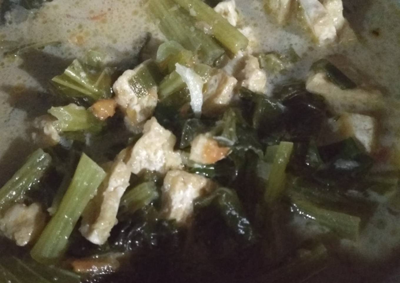 Sayur Tahu Putih dan Sosin