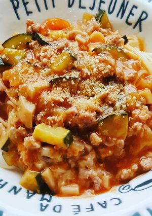 櫛瓜義大利麵 的食譜成品照片