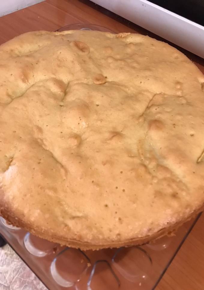 Шарлотка з яблуками!