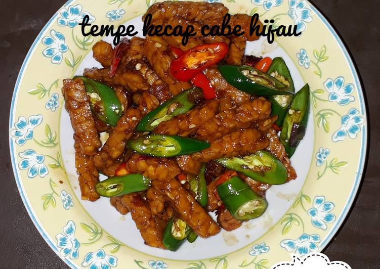 Tempe cabe hijau