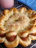 Beef Salami Flower Bread