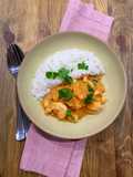 Fresh and fragrant king prawn curry