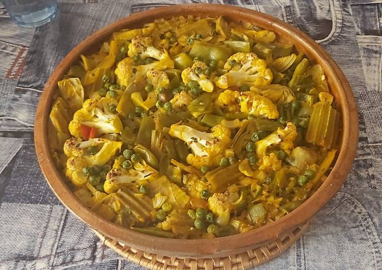 Arroz integral al horno con coliflor y familia